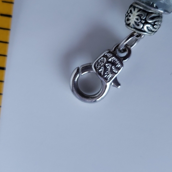 NWOT black, grey, silver bead bracelet up to 10 1/2" long - Picture 8 of 10